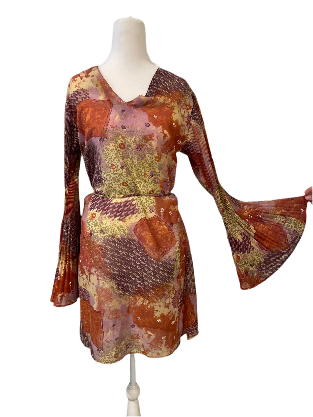 70s Style Angel sleeve Dress